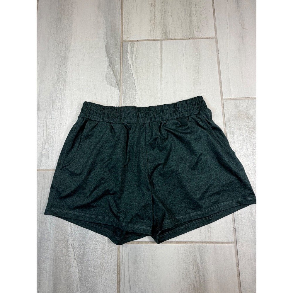 Quince Flowknit Active Shorts Heathered Green Recycled Polyester Spandex Medium